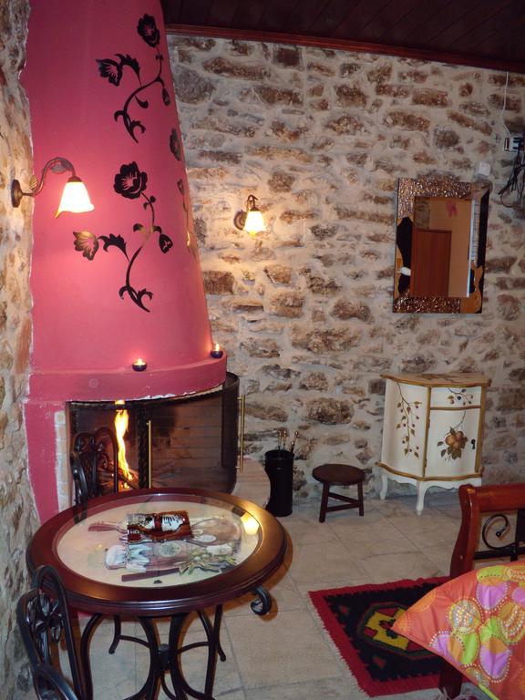 Arhontiko Kordopati Traditional Guesthouse Daras Værelse billede